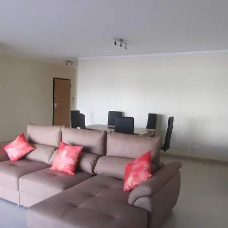 Beautiful 2-bed Apt In Cabanas De Cabrs Ταβίρα