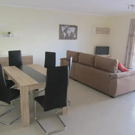 Beautiful 2-bed Apt In Cabanas De Cabrs