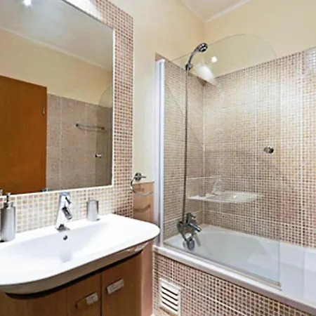 Διαμέρισμα Beautiful 2-bed Apt In Cabanas De Cabrs