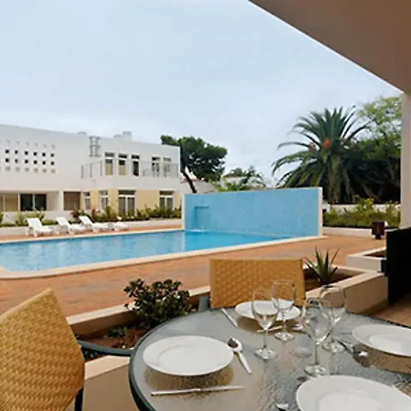 Beautiful 2-bed Apt In Cabanas De Cabrs Tavira